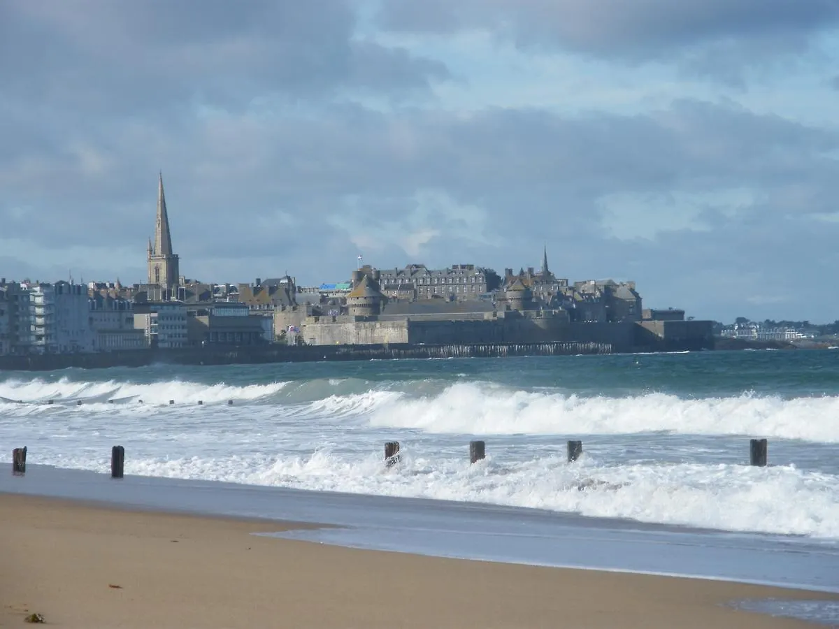 Hôtel de la Gare Saint-Malo Francia