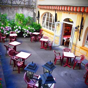** Hotel Calvaire Francia